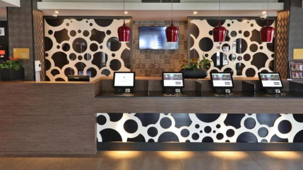 XO Hotels Park West
